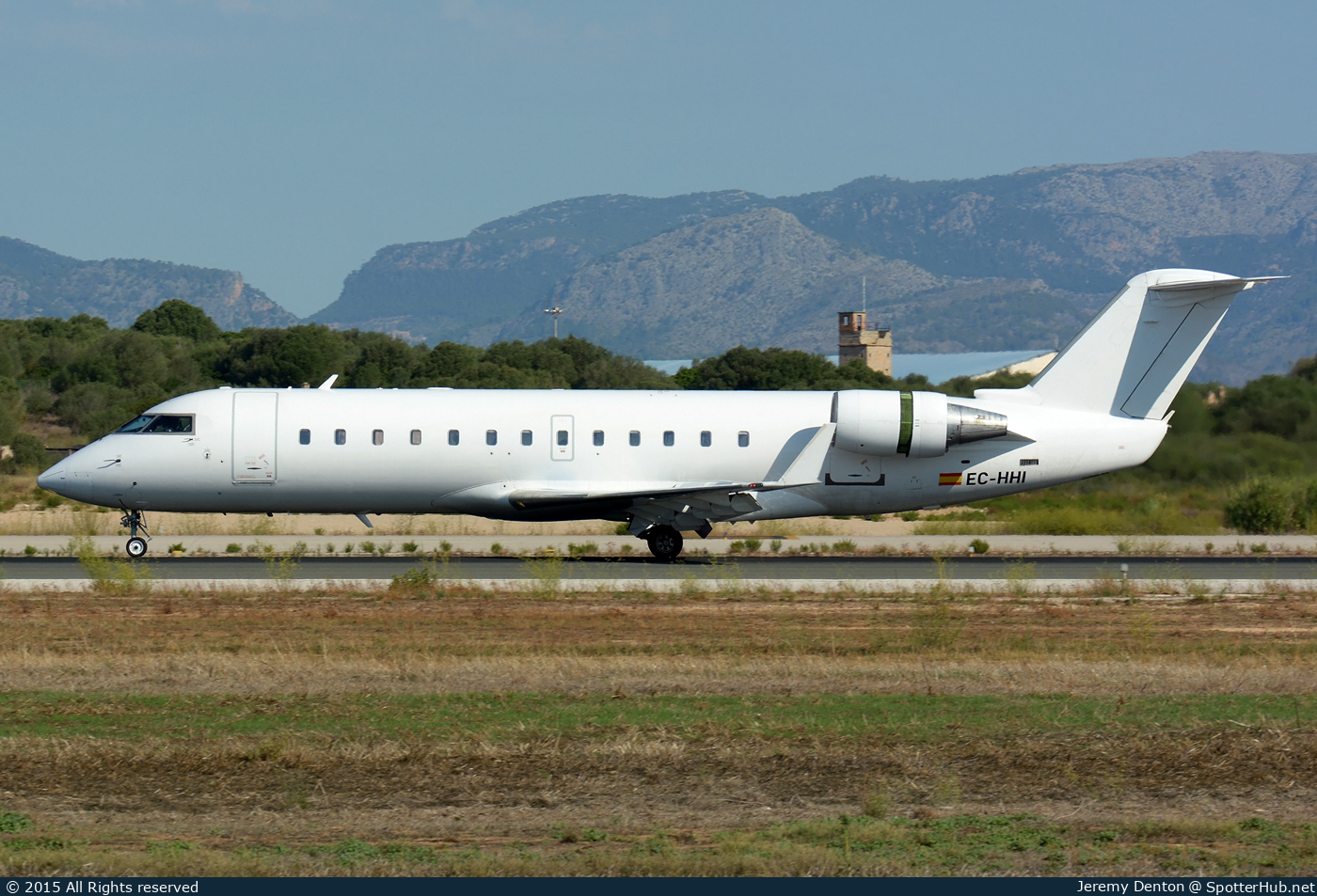 Photo of EC-HHI - Bombardier CRJ-200ER operated by Iberia Regional (opb Air Nostrum)