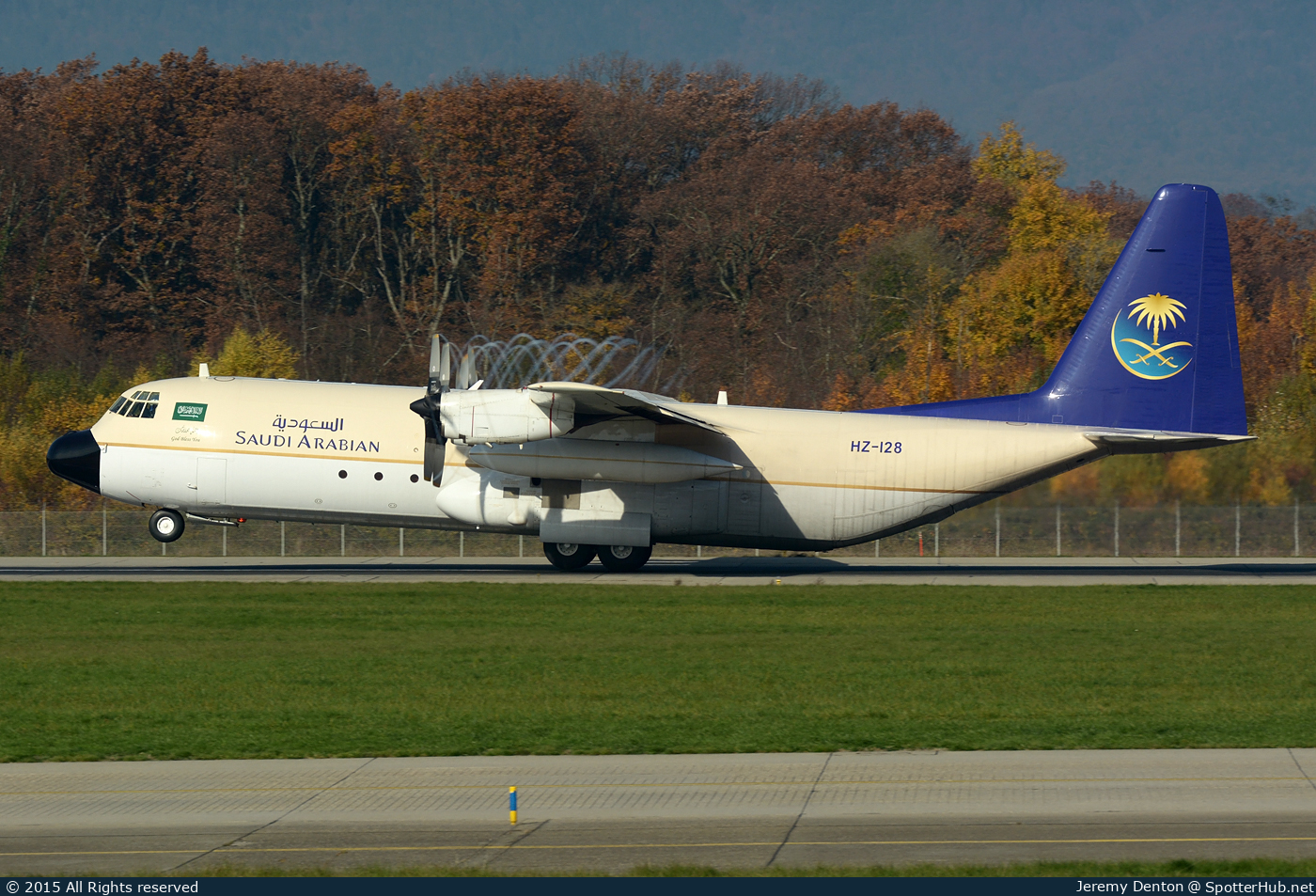 Photo of HZ-128 - Lockheed L-100-30 Hercules operated by Saudi Royal Flight