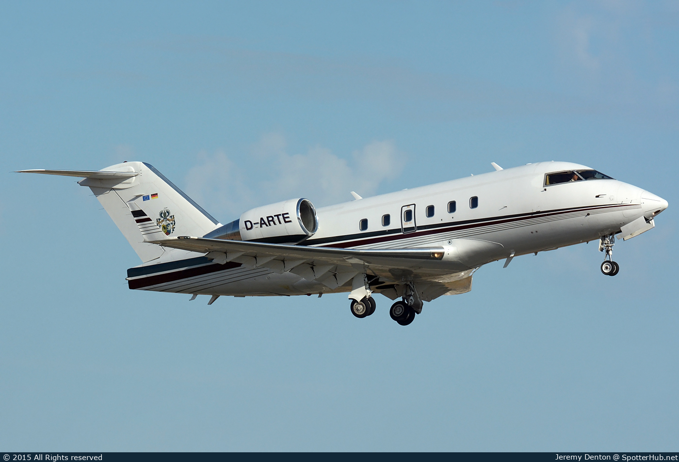 Photo of D-ARTE - Bombardier Challenger 601-3A operated by ProAir Aviation
