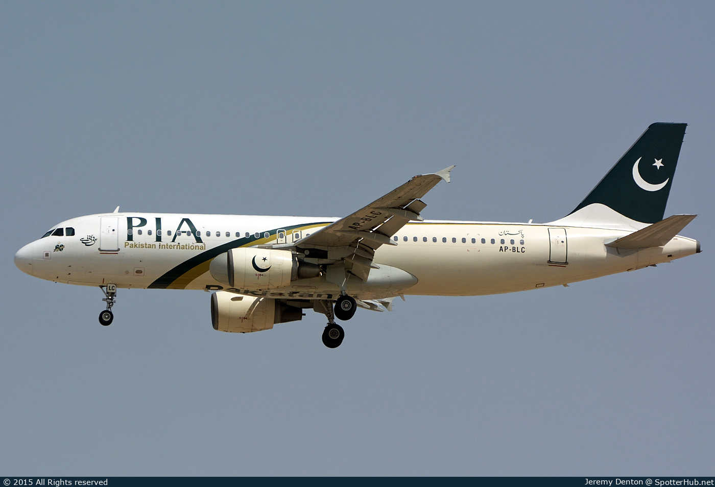 Photo of AP-BLC - Airbus A320-214 operated by PIA Pakistan International Airlines
