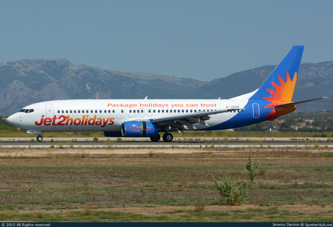 Photo of G-JZHD - Boeing 737-808 operated by Jet2