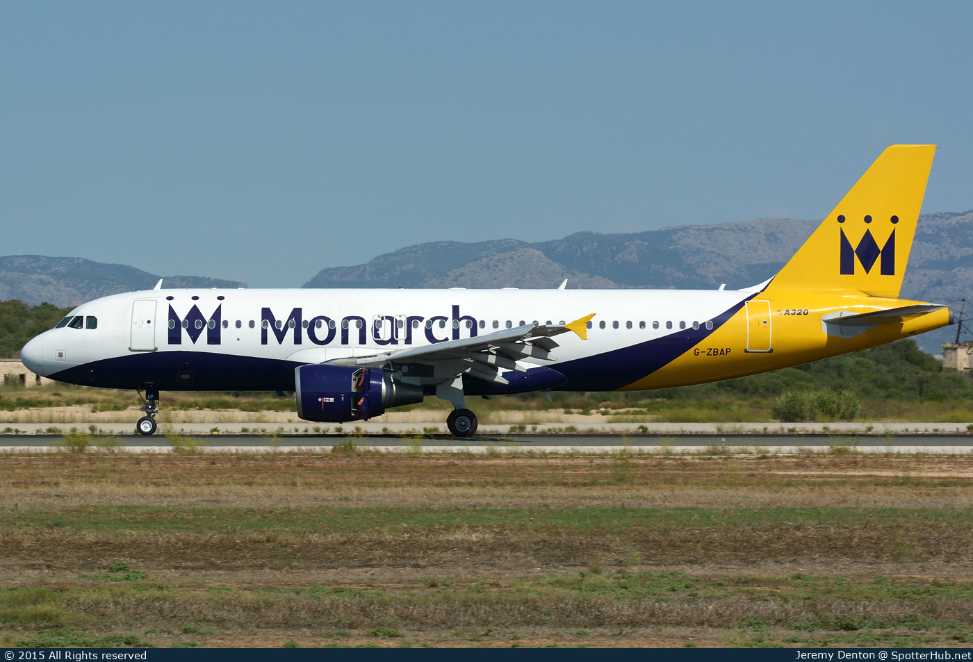 Photo of G-ZBAP - Airbus A320-214 operated by Monarch Airlines