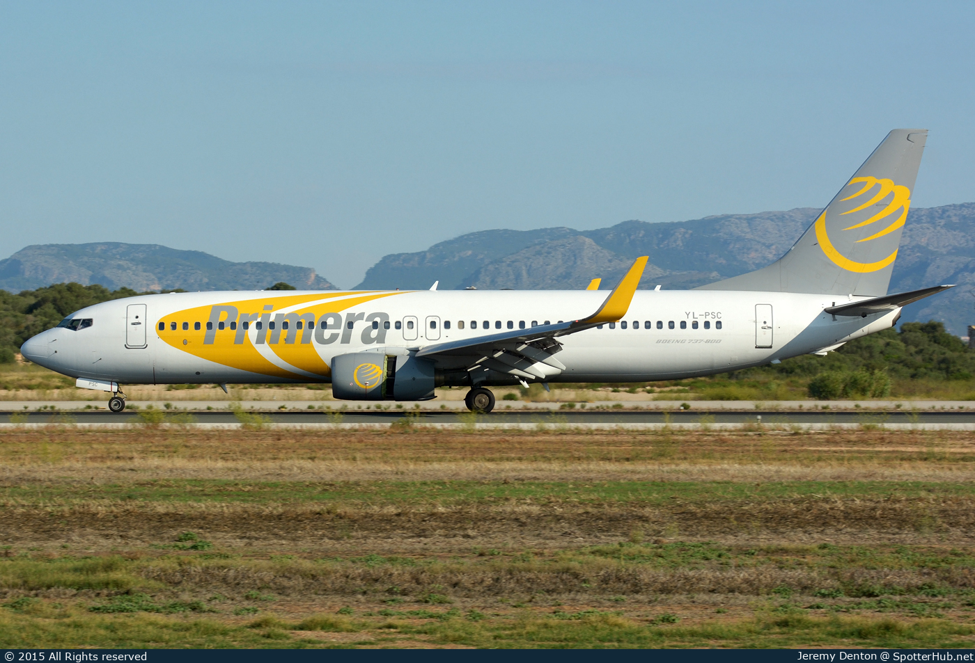 Photo of YL-PSC - Boeing 737-86N operated by Primera Air Nordic