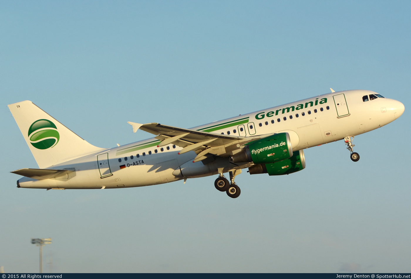 Photo of D-ASTA - Airbus A319-112 operated by Germania