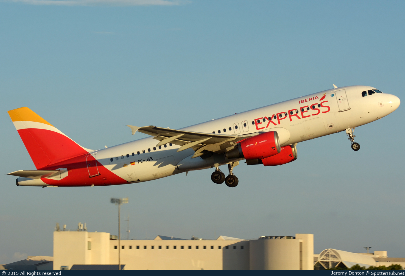 Photo of EC-JSK - Airbus A320-214 operated by Iberia Express