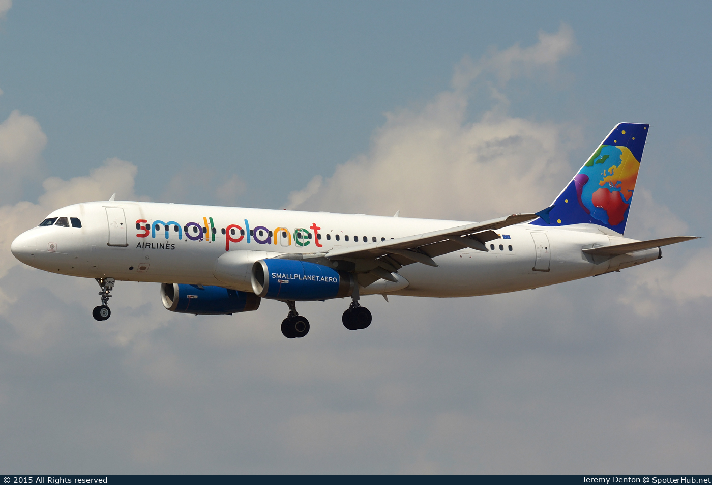 Photo of LY-SPC - Airbus A320-231 operated by Small Planet Airlines
