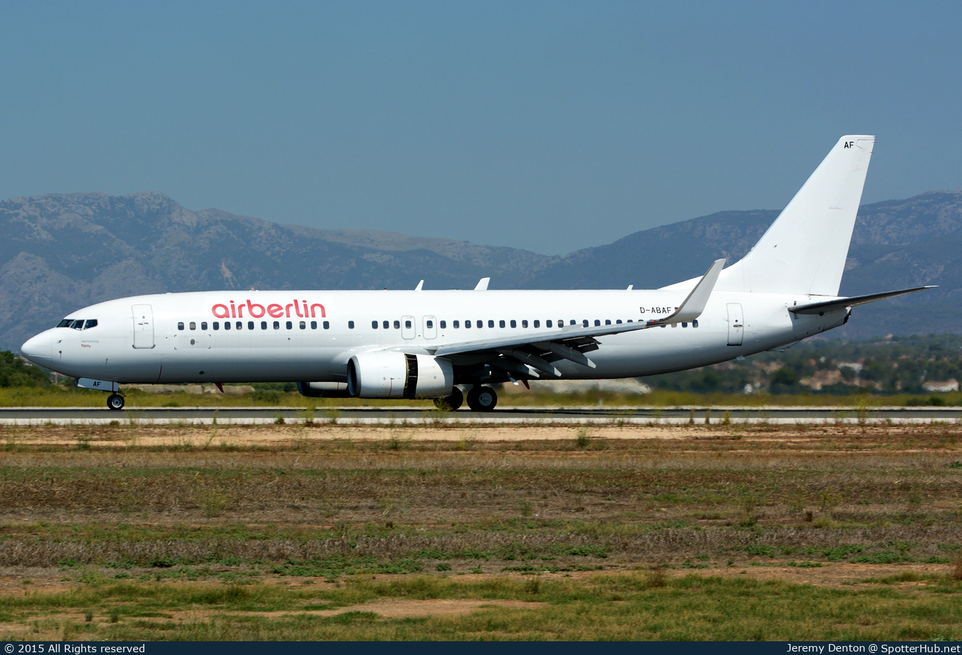 Photo of D-ABAF - Boeing 737-86J operated by Air Berlin (opb TUIfly)