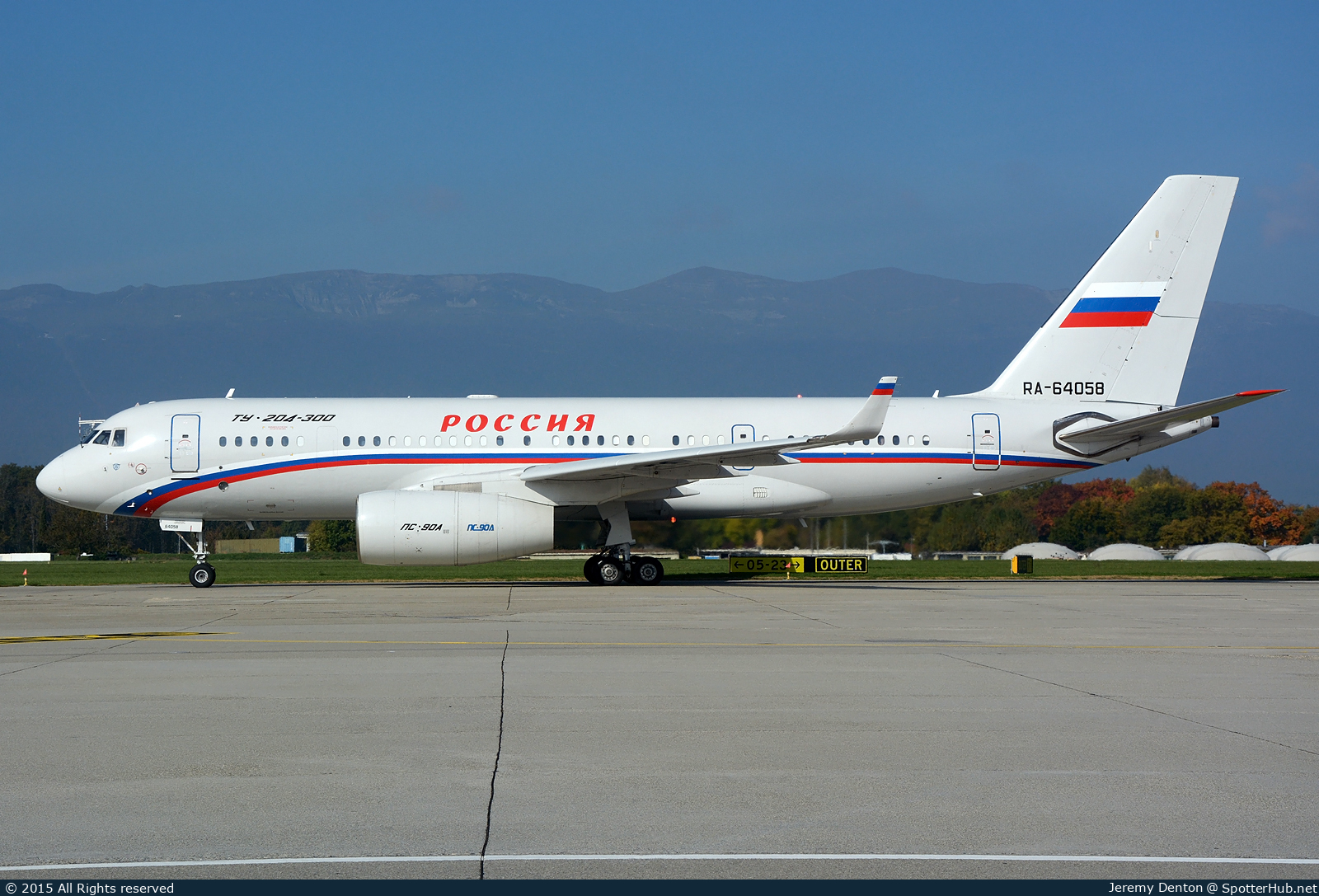 Photo of RA-64058 - Tupolev Tu-204-300 operated by Rossiya Special Flight Detachment