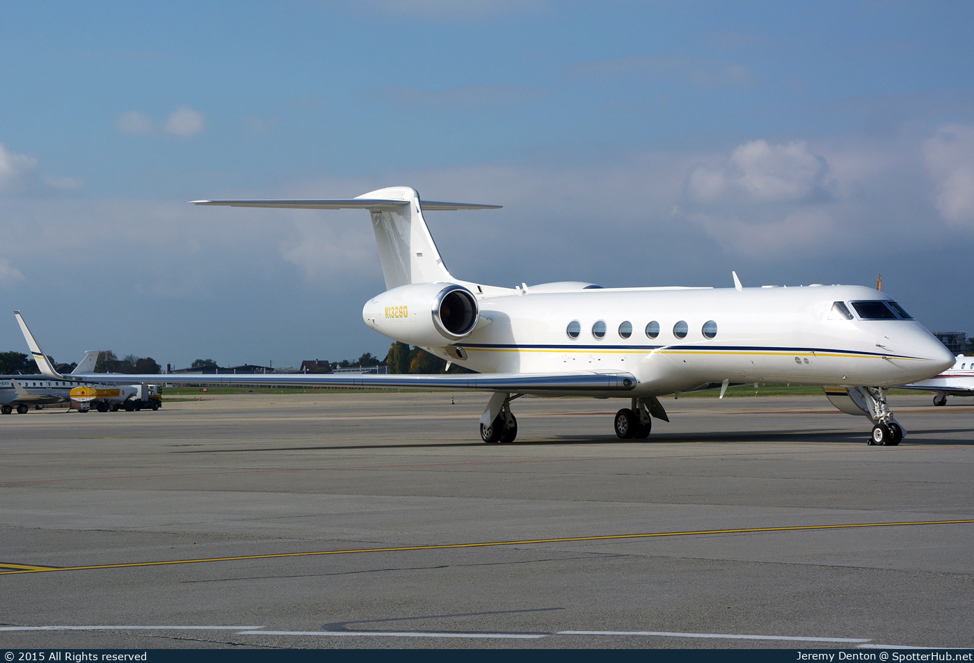 Photo of N132SD - Gulfstream GV operated by Excelaire