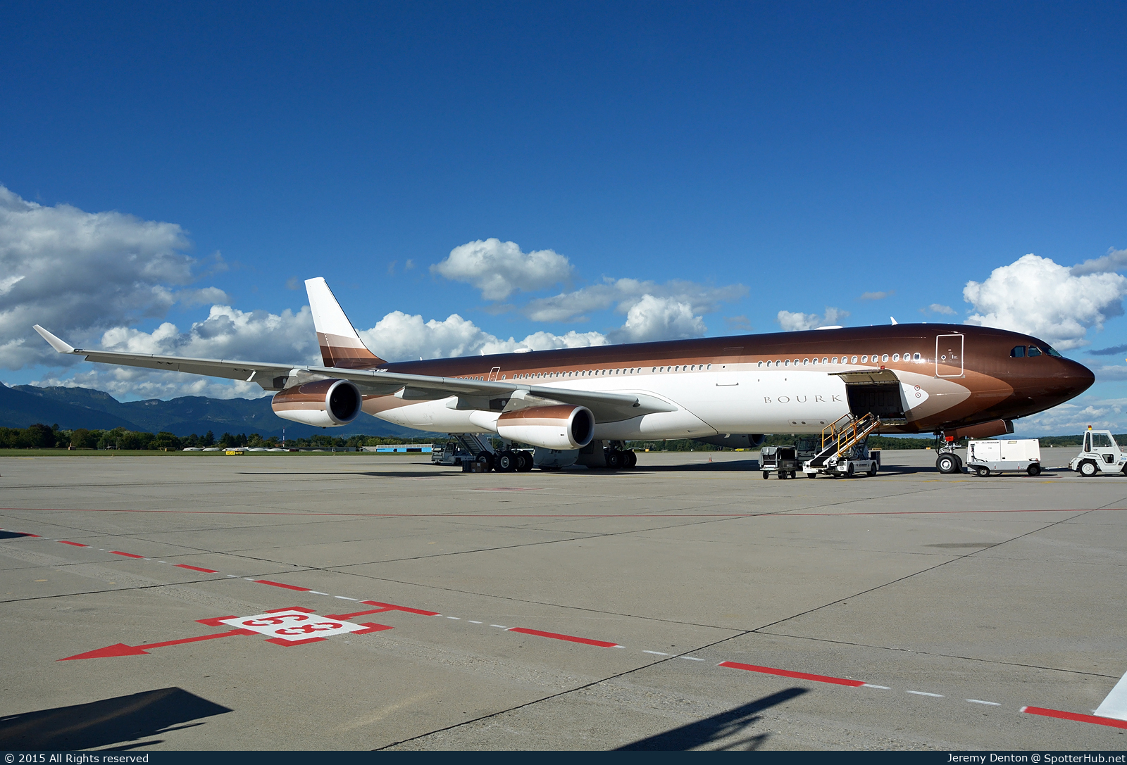 Photo of M-IABU - Airbus A340-313 operated by Klaret Aviation