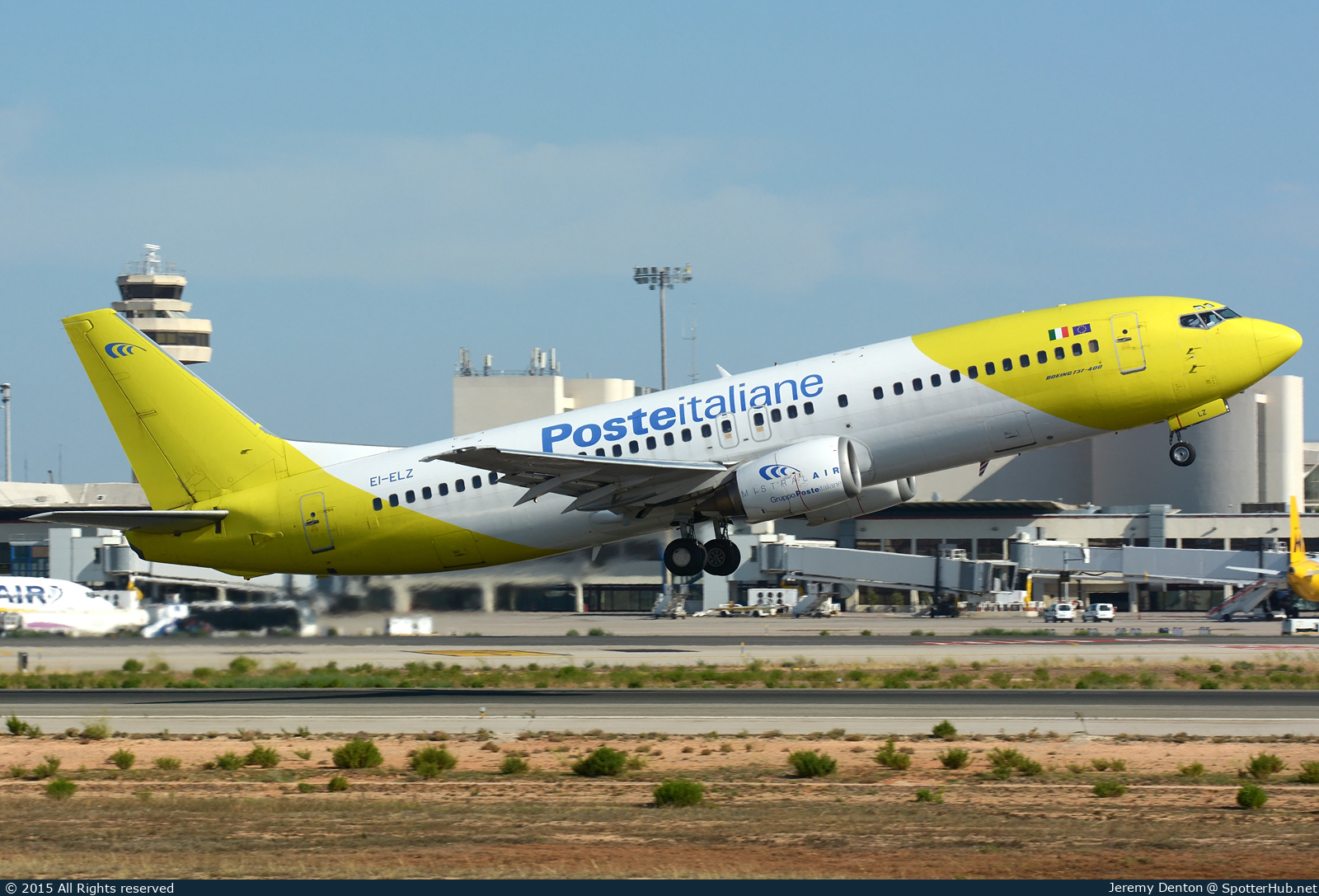 Photo of EI-ELZ - Boeing 737-4Q8 operated by Mistral Air