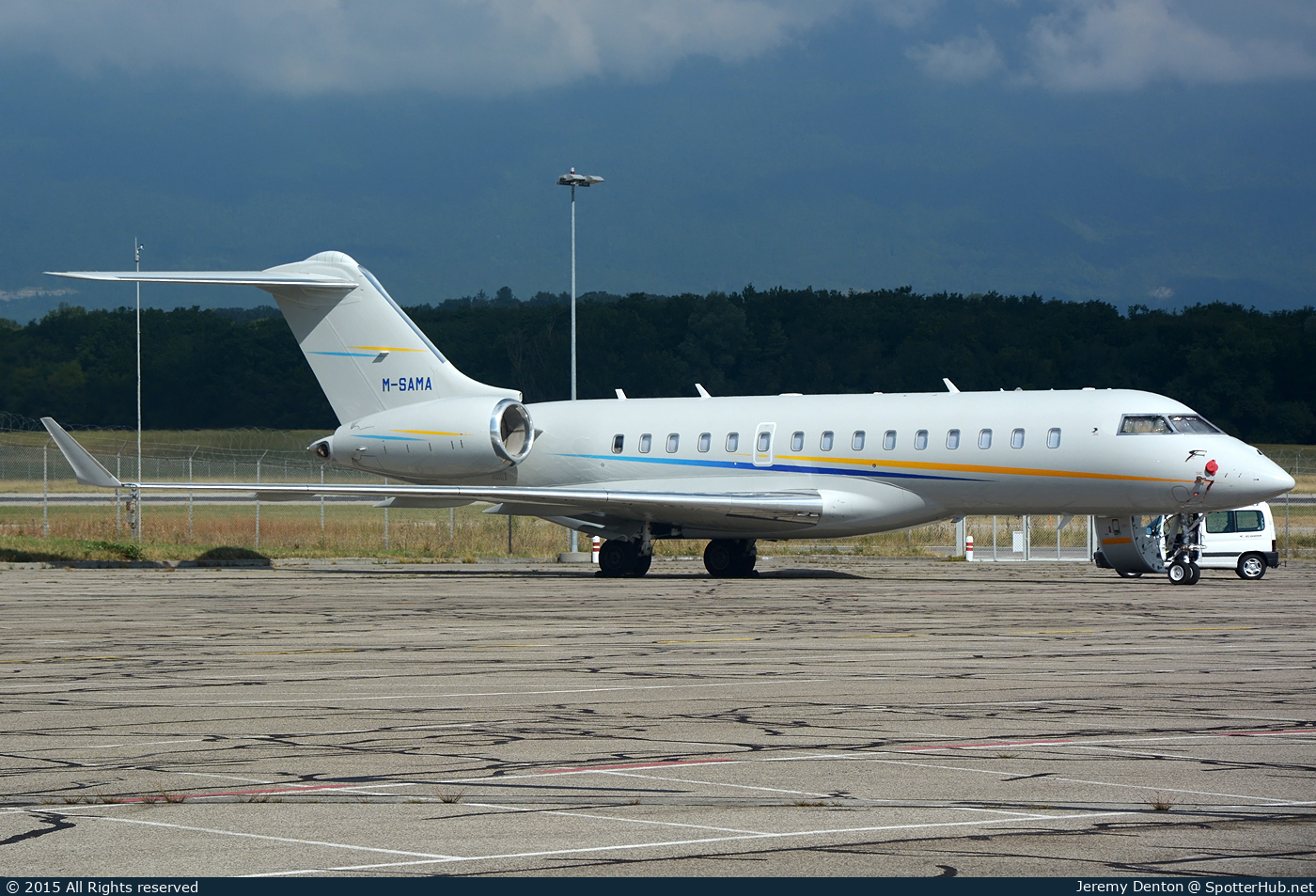 Photo of M-SAMA - Bombardier Global 6000 operated by ExecuJet Middle East