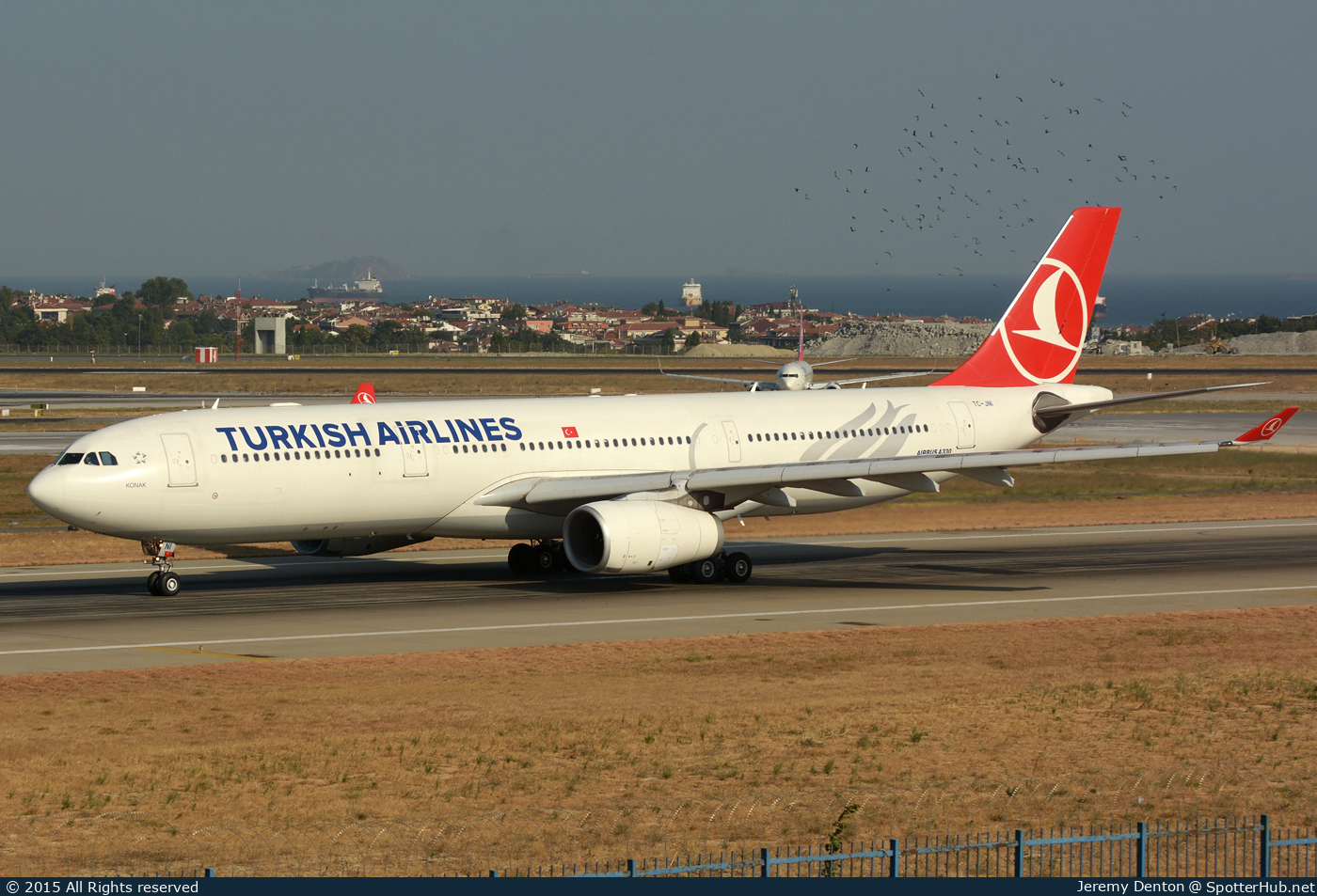 Photo of TC-JNI - Airbus A330-343 operated by Turkish Airlines