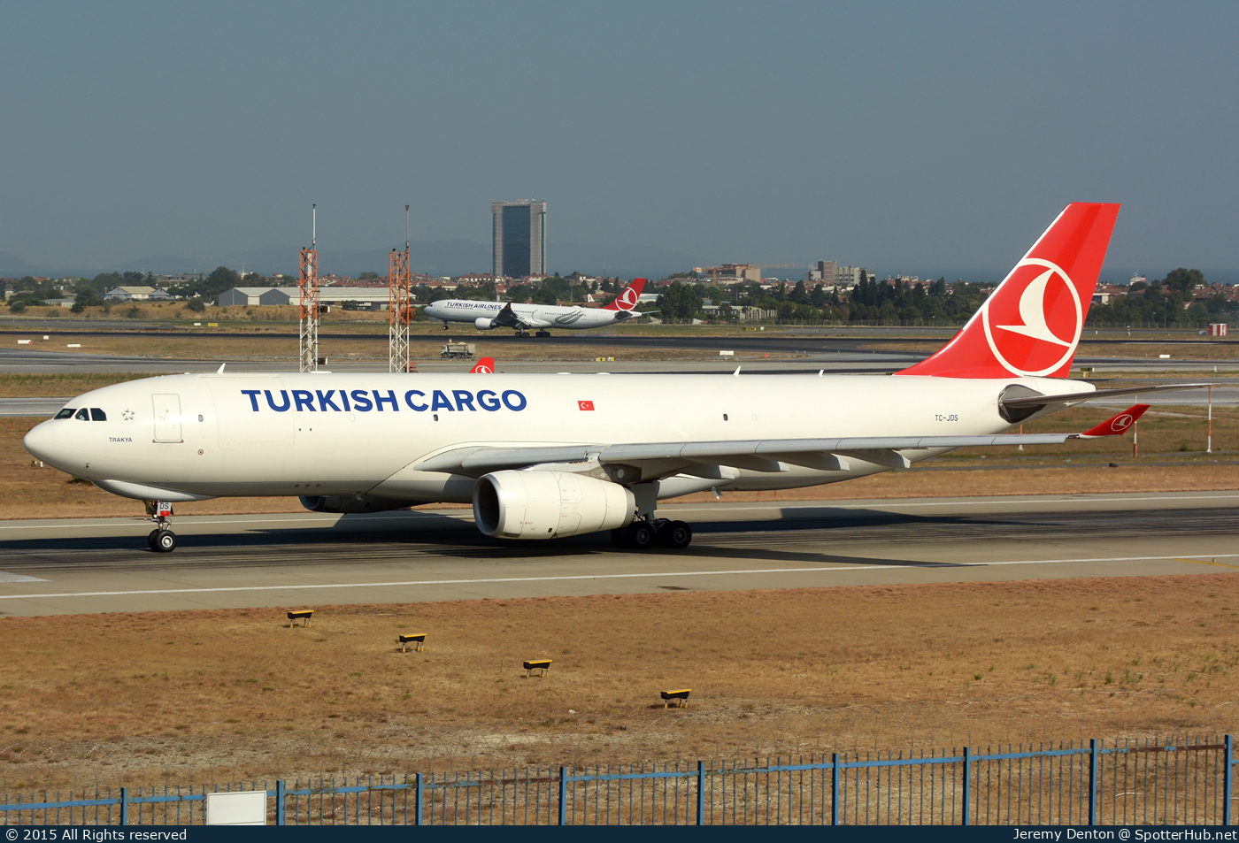 Photo of TC-JDS - Airbus A330-243F operated by Turkish Airlines Cargo