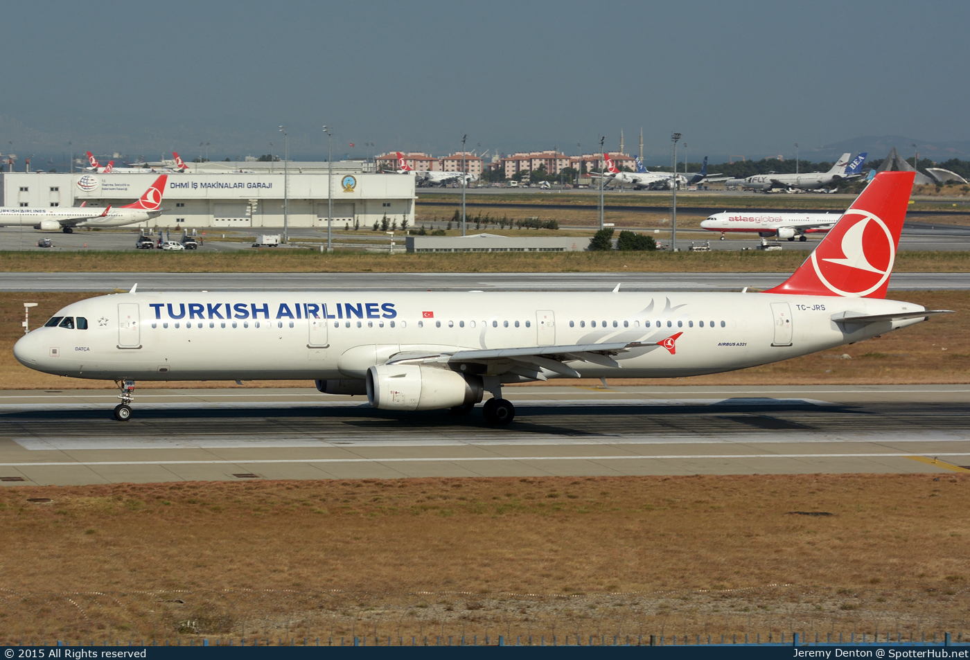 Photo of TC-JRS - Airbus A321-231 operated by Turkish Airlines