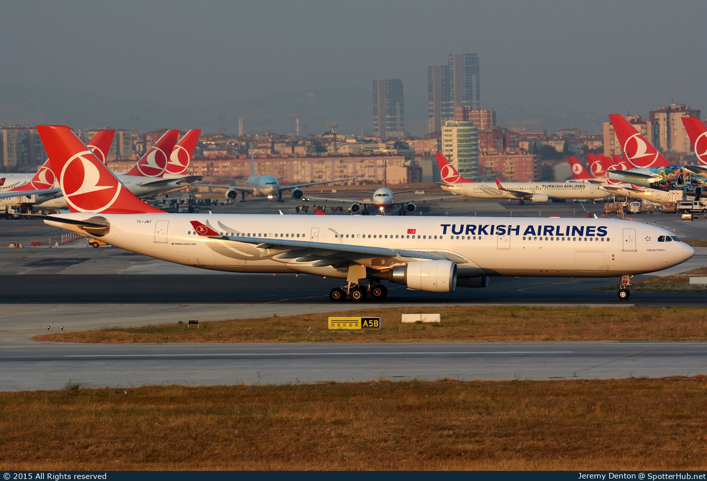 Photo of TC-JNT - Airbus A330-303 operated by Turkish Airlines