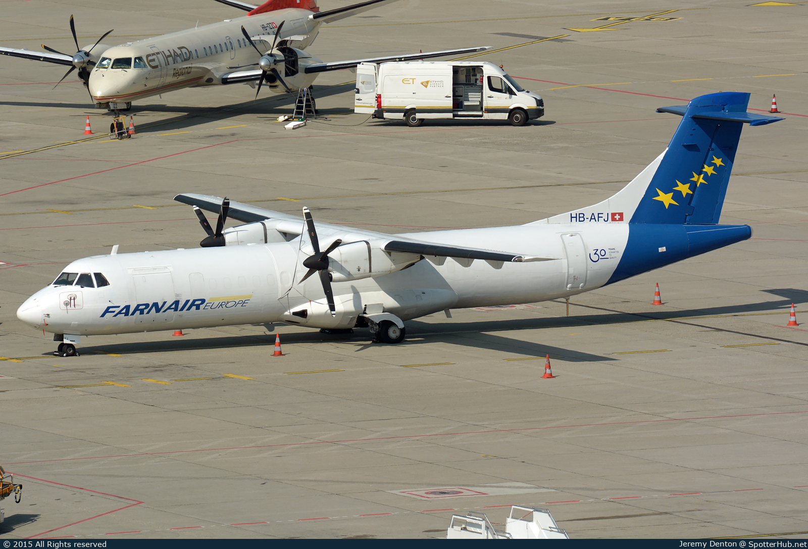 Photo of HB-AFJ - ATR 72-202(F) operated by Farnair Switzerland