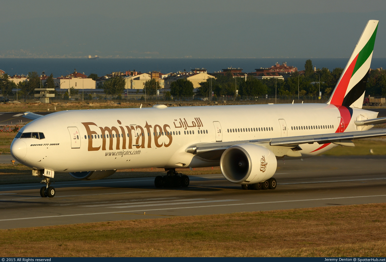 Photo of A6-EBX - Boeing 777-31H(ER) operated by Emirates