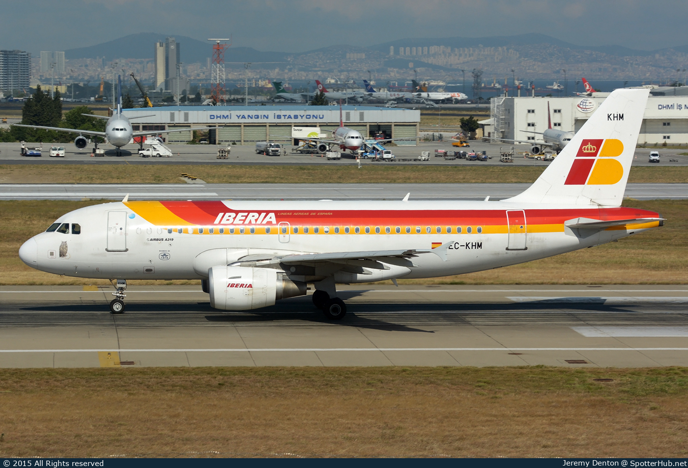 Photo of EC-KHM - Airbus A319-111 operated by Iberia