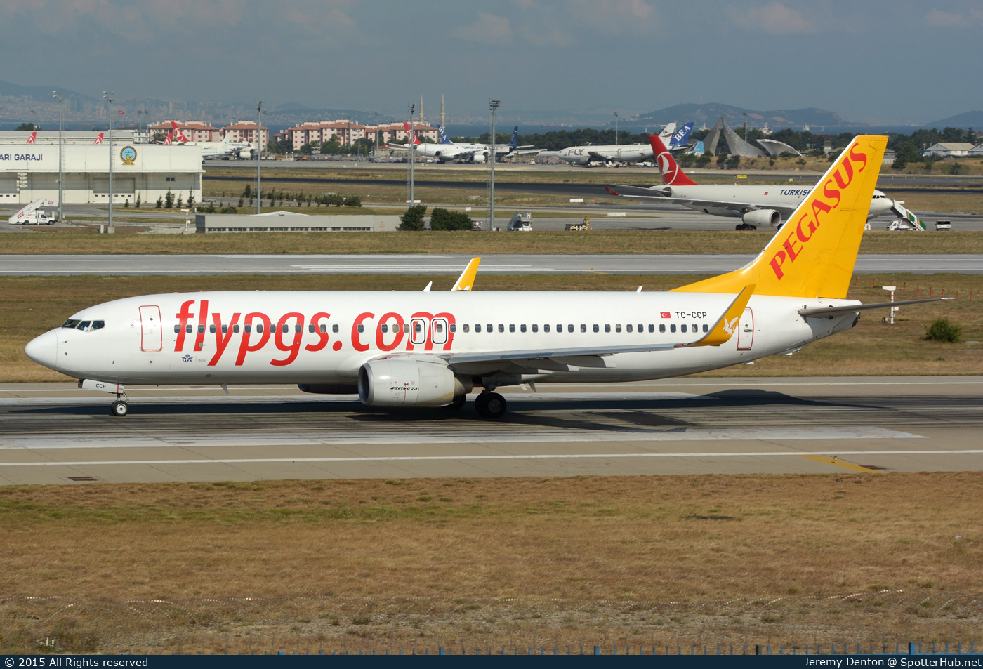 Photo of TC-CCP - Boeing 737-86J operated by Pegasus Airlines