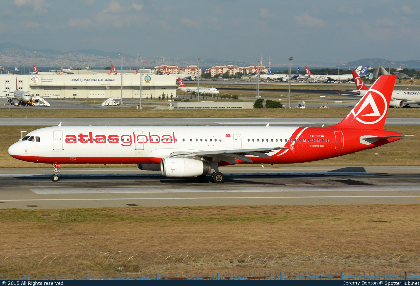 Photo of TC-ETM - Airbus A321-131 operated by AtlasGlobal