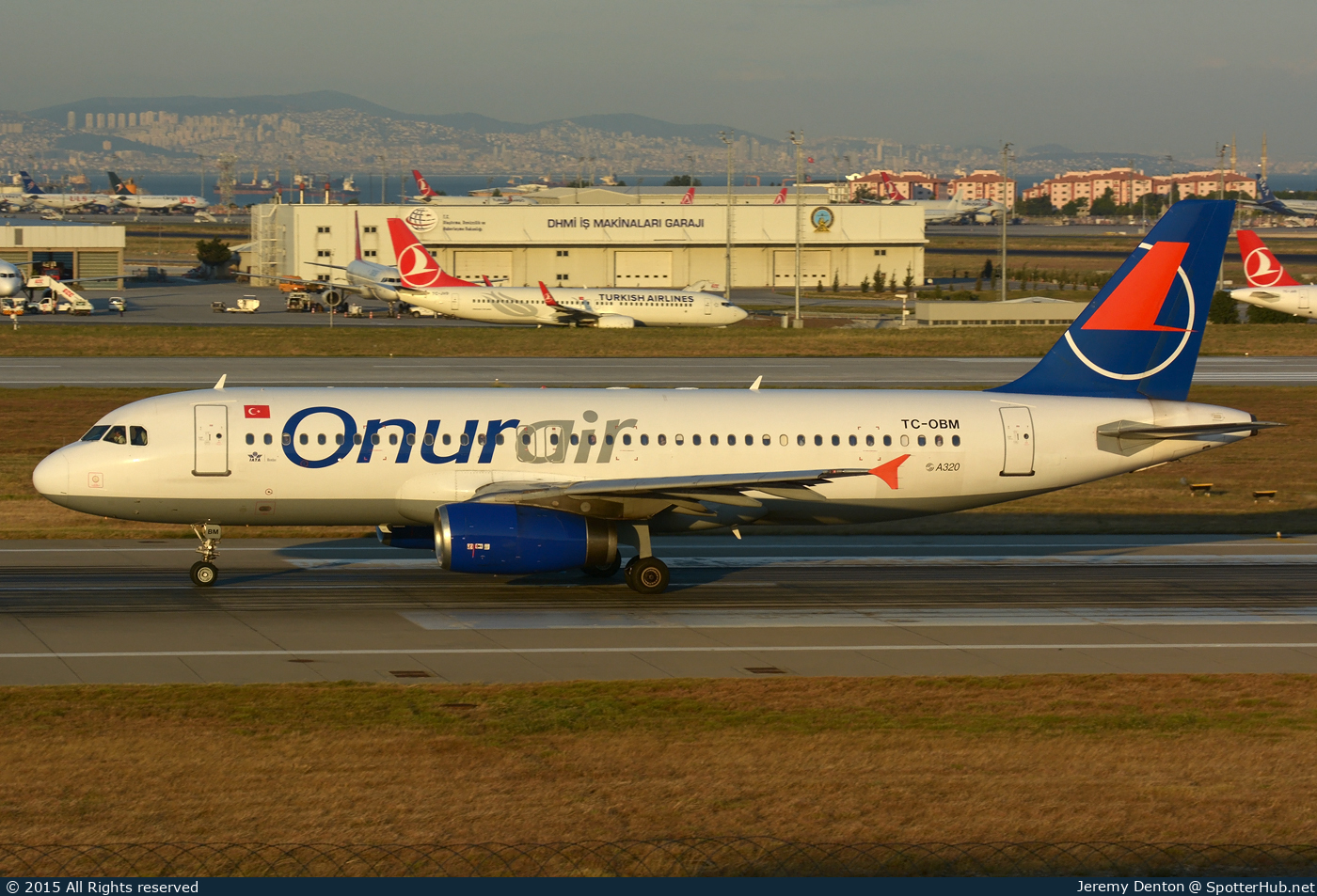 Photo of TC-OBM - Airbus A320-232 operated by Onur Air