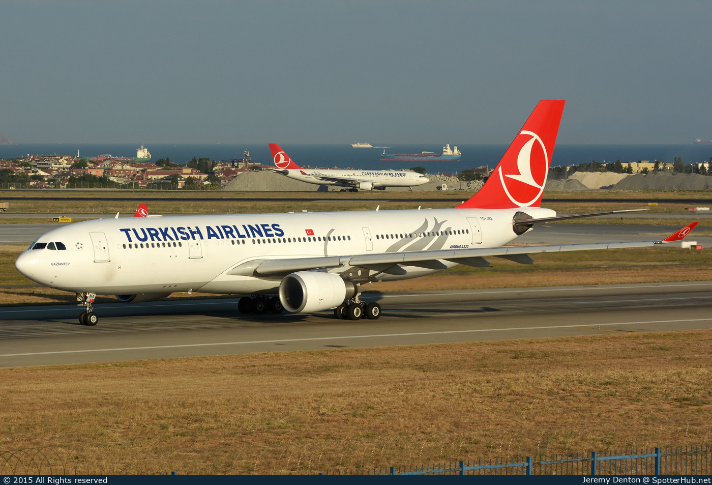 Photo of TC-JNA - Airbus A330-203 operated by Turkish Airlines