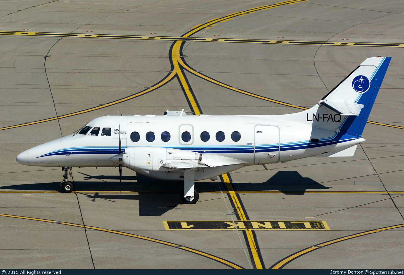 Photo of LN-FAQ - British Aerospace Jetstream 32EP operated by AIS Airlines
