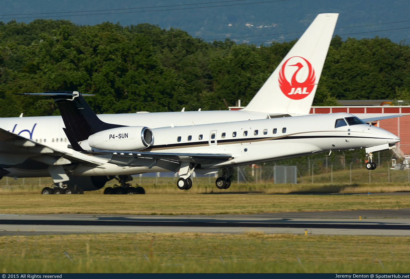 Photo of P4-SUN - Embraer Legacy 600 operated by Hyperion Aviation