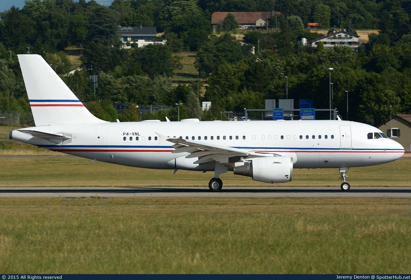 Photo of P4-VNL - Airbus A319-115(CJ) operated by Global Jet Luxembourg