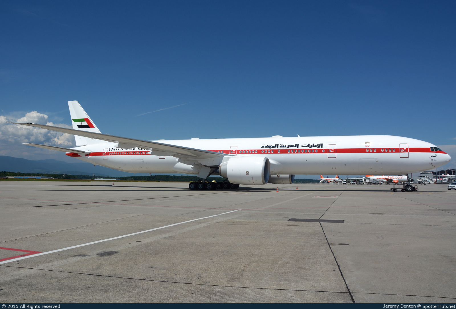 Photo of A6-SIL - Boeing 777-35R(ER) operated by United Arab Emirates Presidential Flight