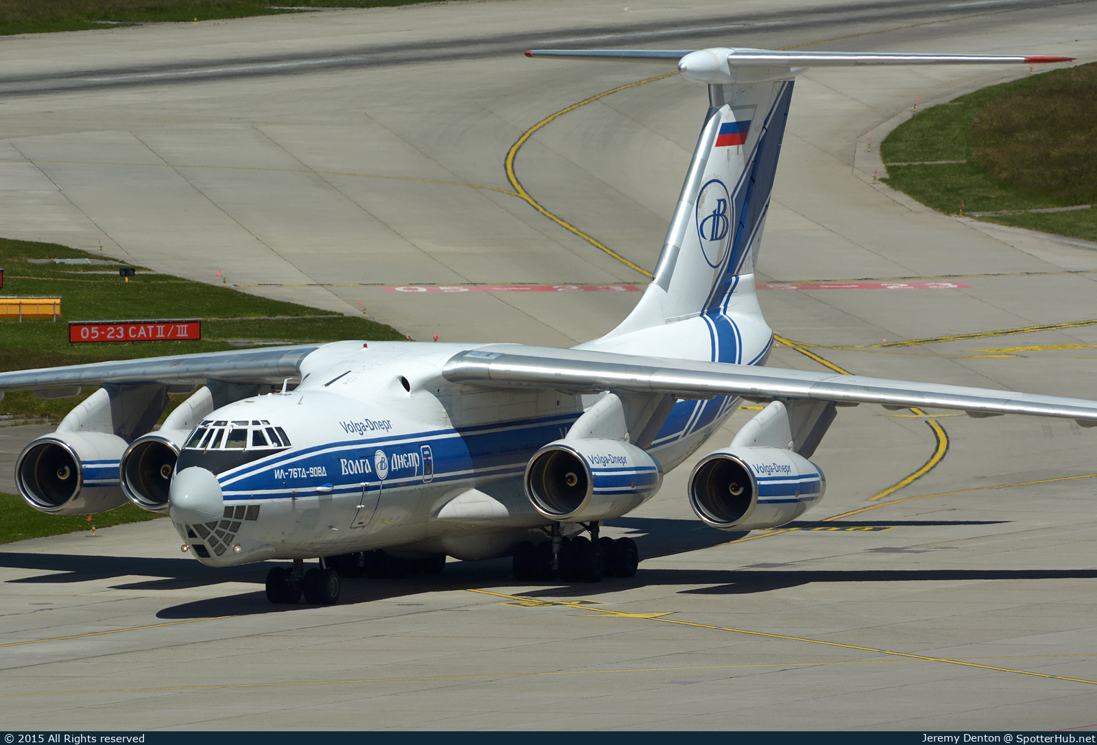 Photo of RA-76952 - Ilyushin Il-76TD-90VD operated by Volga-Dnepr Airlines