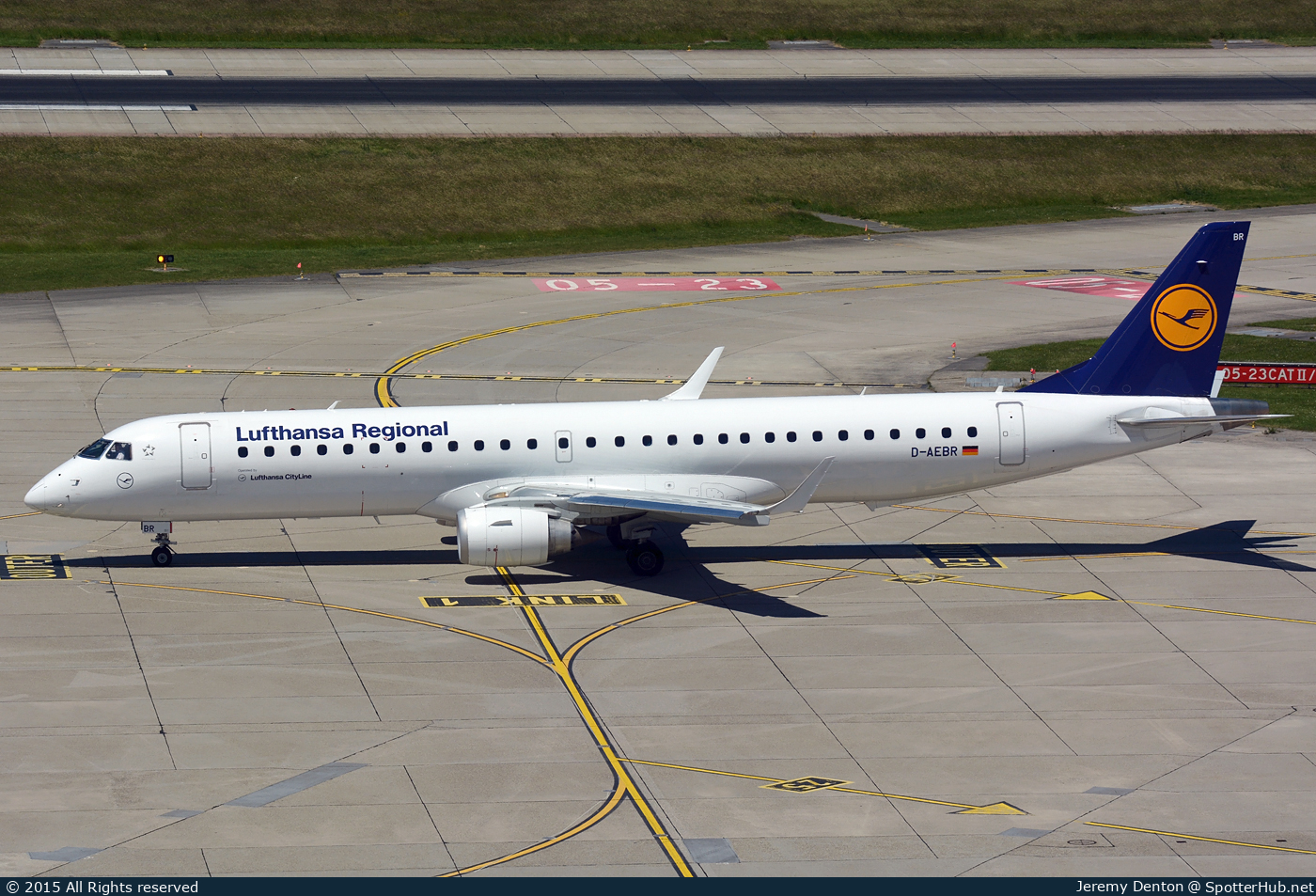 Photo of D-AEBR - Embraer ERJ-195LR operated by Lufthansa CityLine