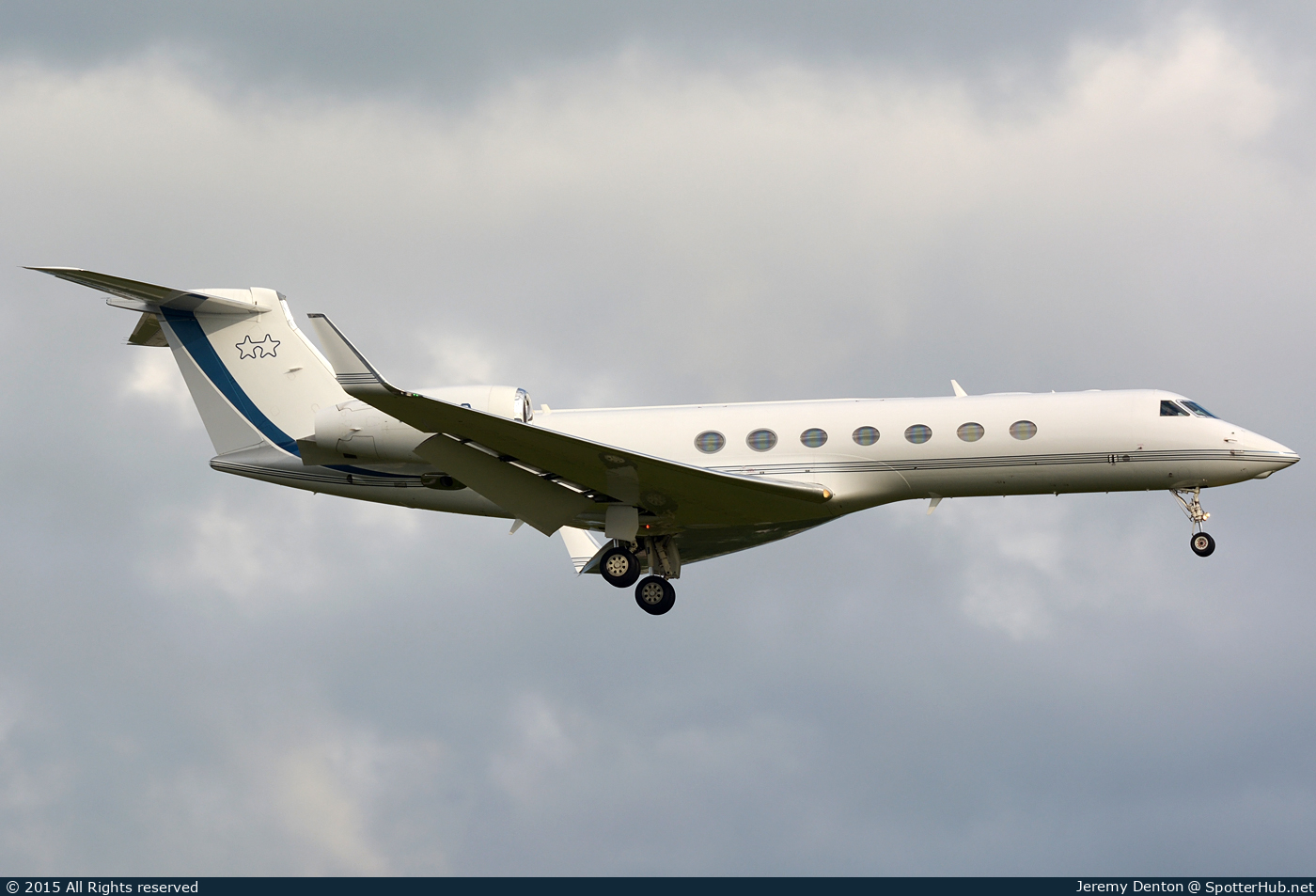 Photo of I-LUXO - Gulfstream GV-SP (G550) operated by Sirio Executive