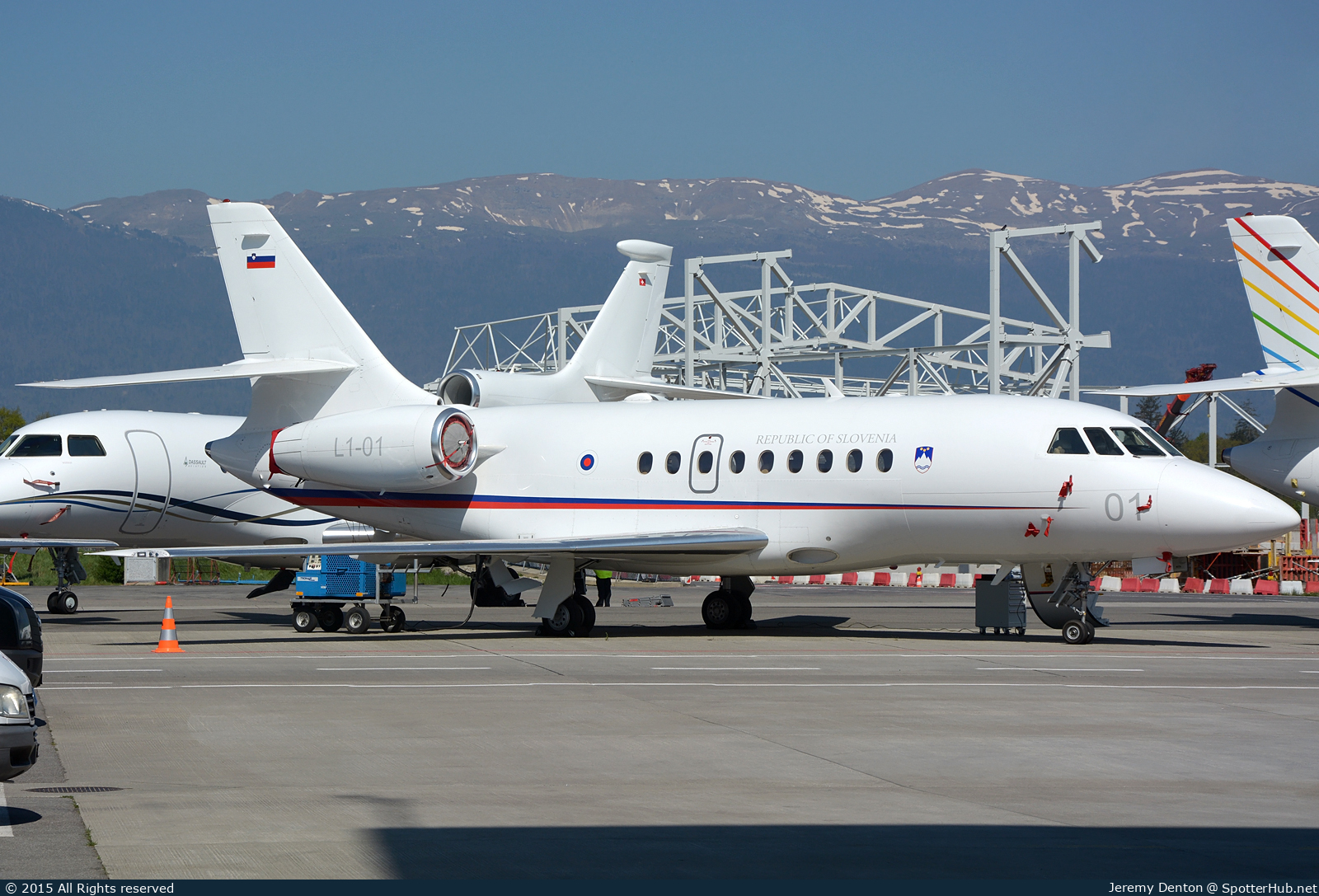 Photo of L1-01 - Dassault Falcon 2000EX operated by Slovenian Air Force