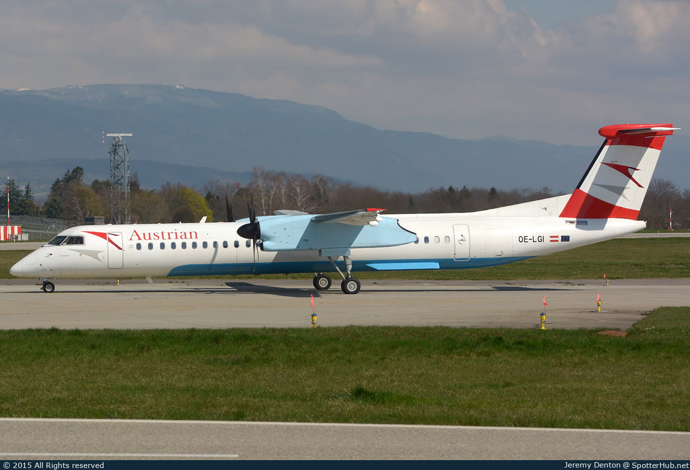 Photo of OE-LGI - Bombardier DHC-8-402 Dash 8 Q400 operated by Austrian Airlines