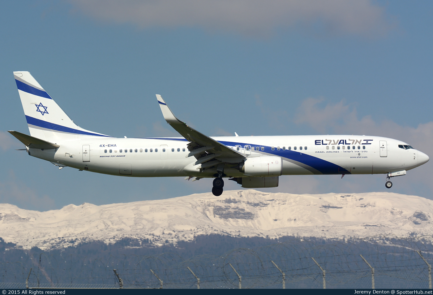 Photo of 4X-EHA - Boeing 737-958(ER) operated by El Al Israel Airlines