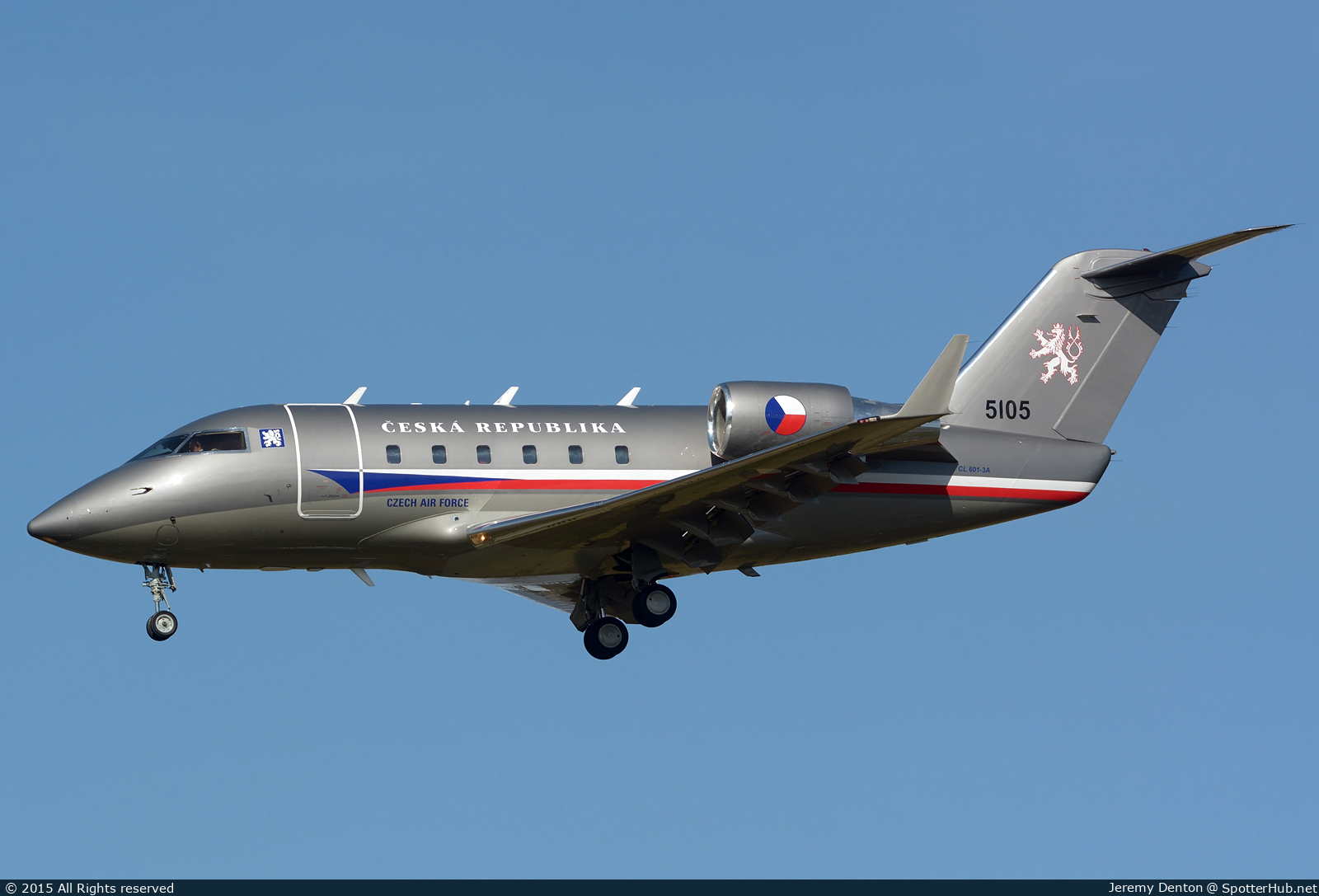 Photo of 5105 - Bombardier Challenger 601-3A operated by Czech Air Force