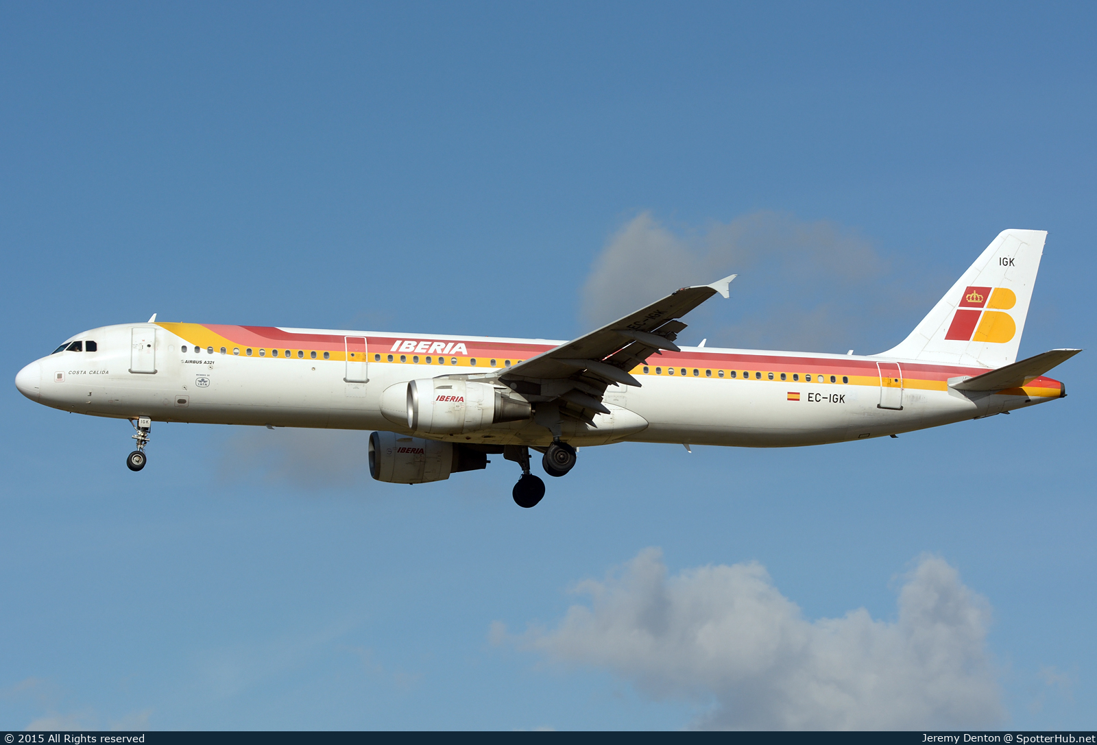 Photo of EC-IGK - Airbus A321-213 operated by Iberia