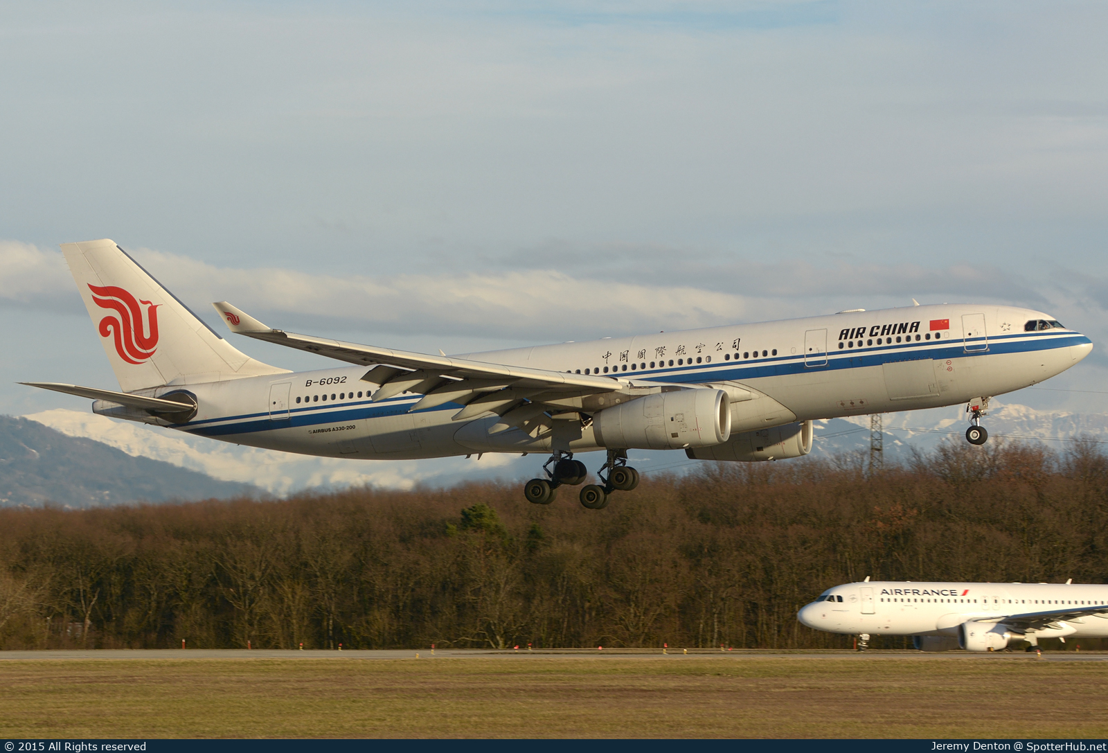 Photo of B-6092 - Airbus A330-243 operated by Air China