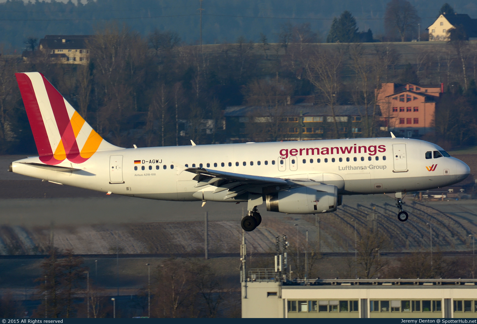 Photo of D-AGWJ - Airbus A319-132 operated by Germanwings