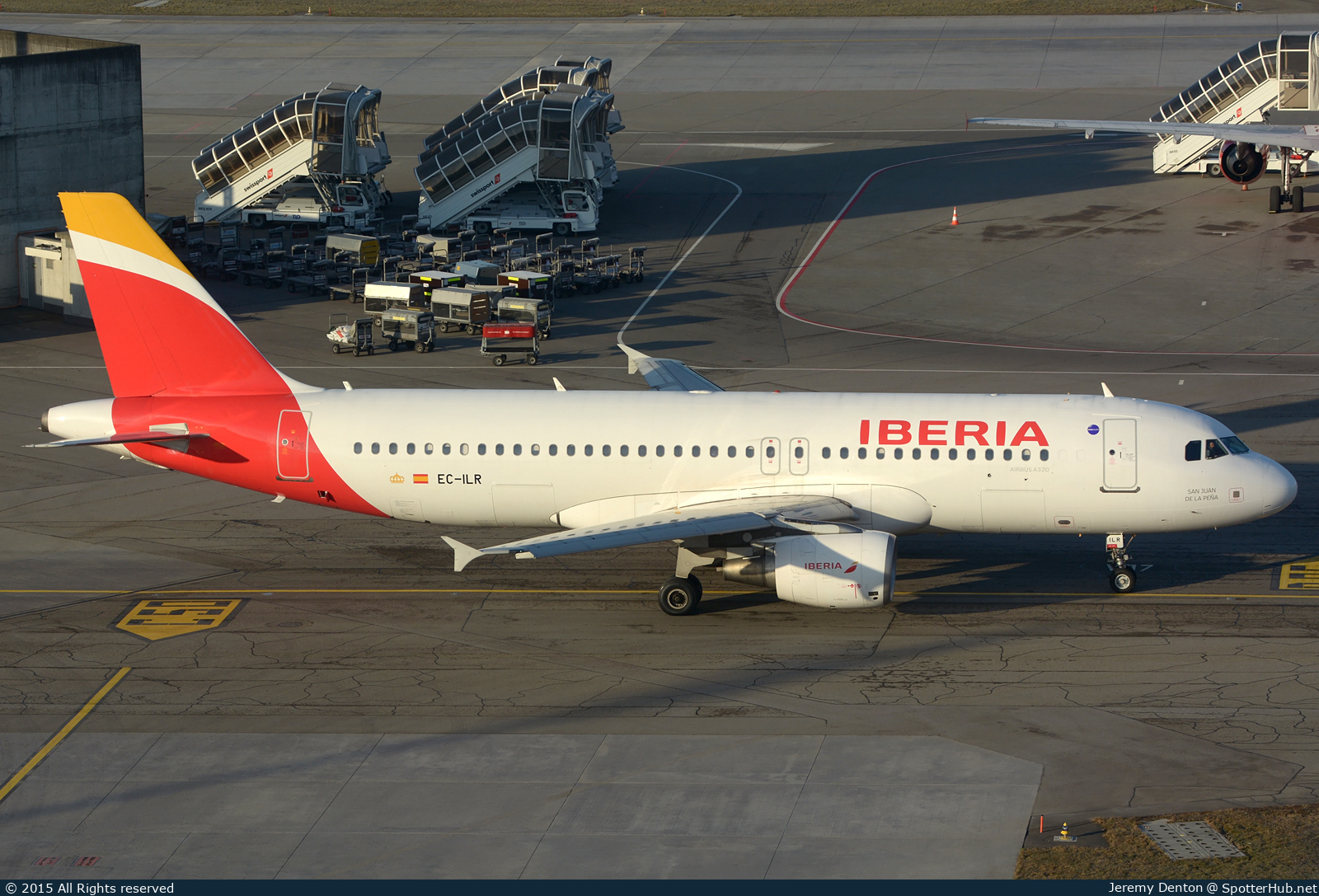 Photo of EC-ILR - Airbus A320-214 operated by Iberia