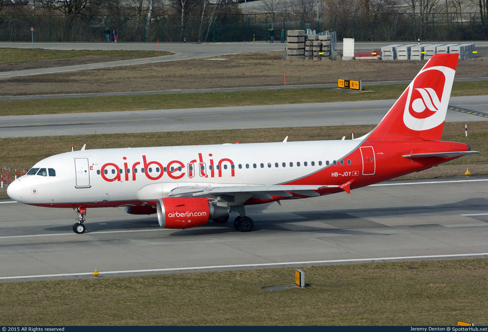 Photo of HB-JOY - Airbus A319-112 operated by Air Berlin (opb Belair Airlines)