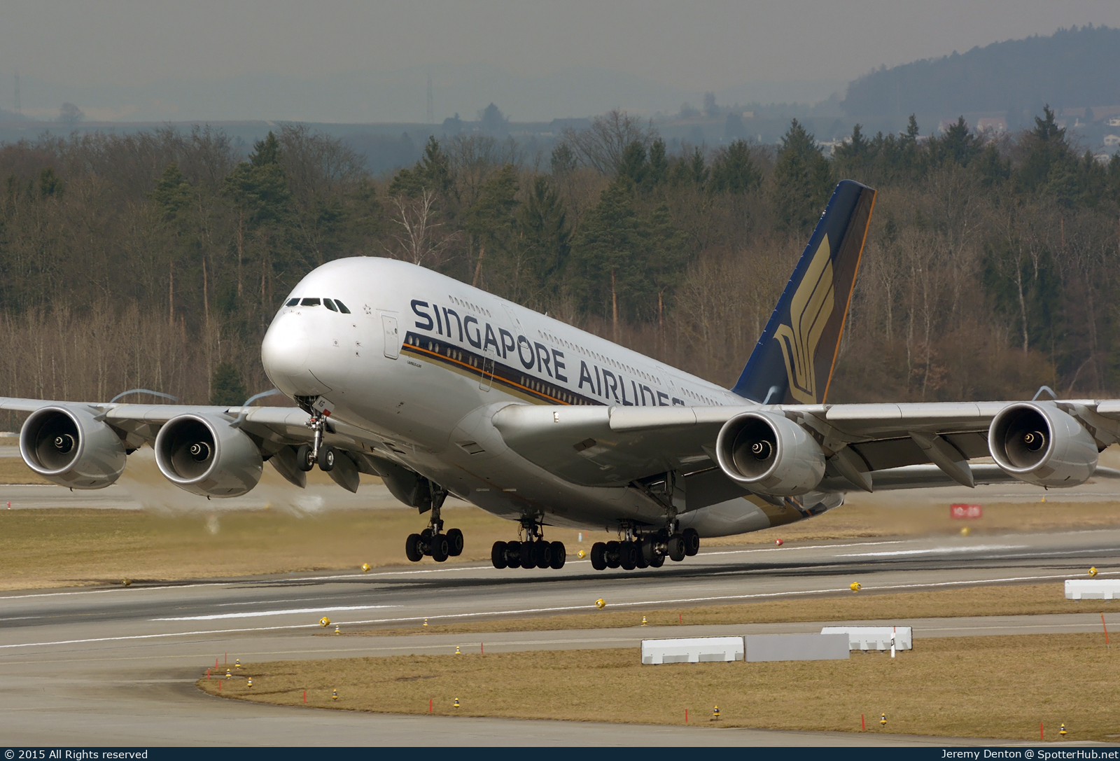 Photo of 9V-SKG - Airbus A380-841 operated by Singapore Airlines