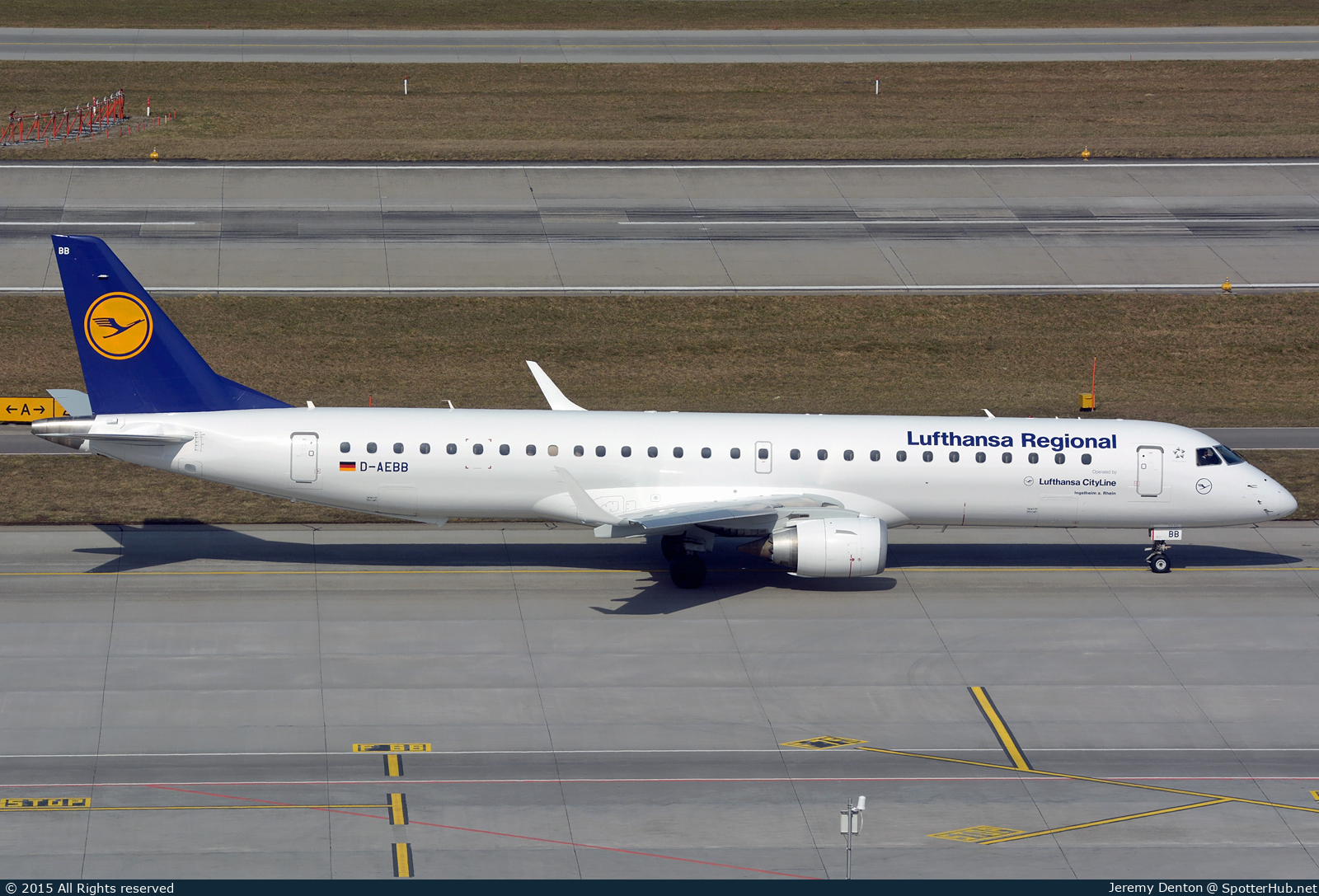 Photo of D-AEBB - Embraer ERJ-195LR operated by Lufthansa CityLine