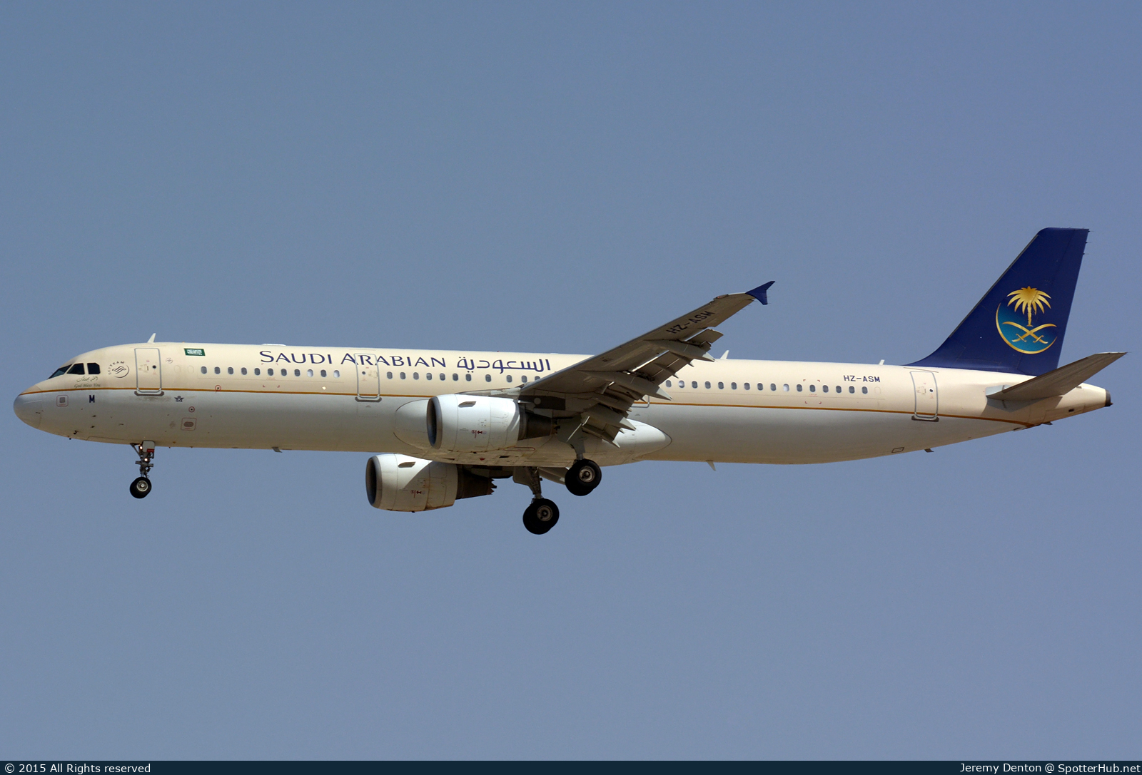 Photo of HZ-ASM - Airbus A321-211 operated by Saudi Arabian Airlines