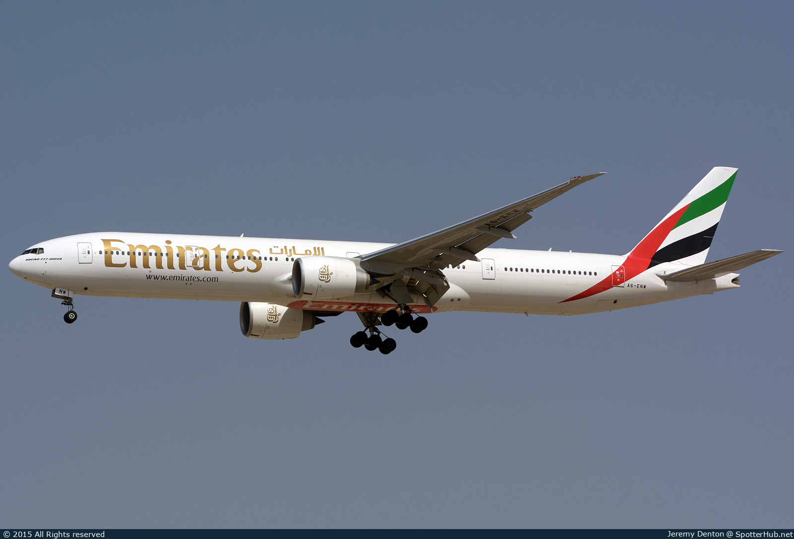 Photo of A6-ENW - Boeing 777-31H(ER) operated by Emirates