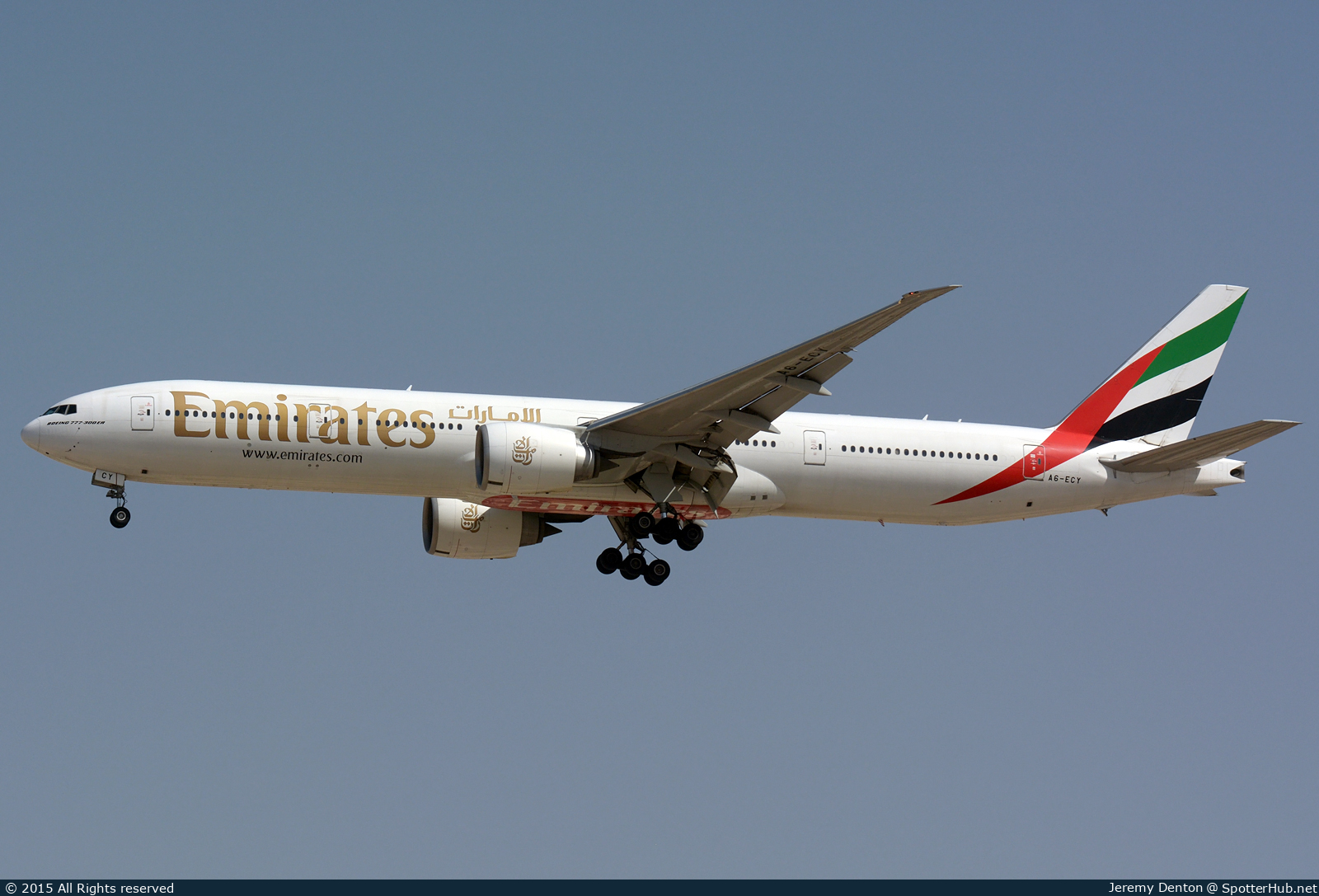 Photo of A6-ECY - Boeing 777-31H(ER) operated by Emirates