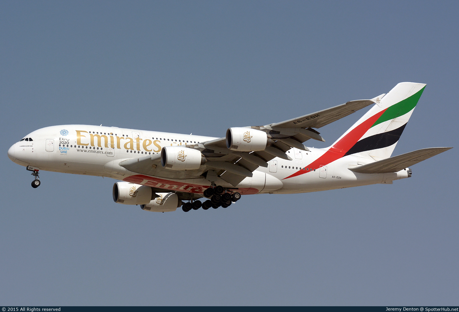 Photo of A6-EDH - Airbus A380-861 operated by Emirates