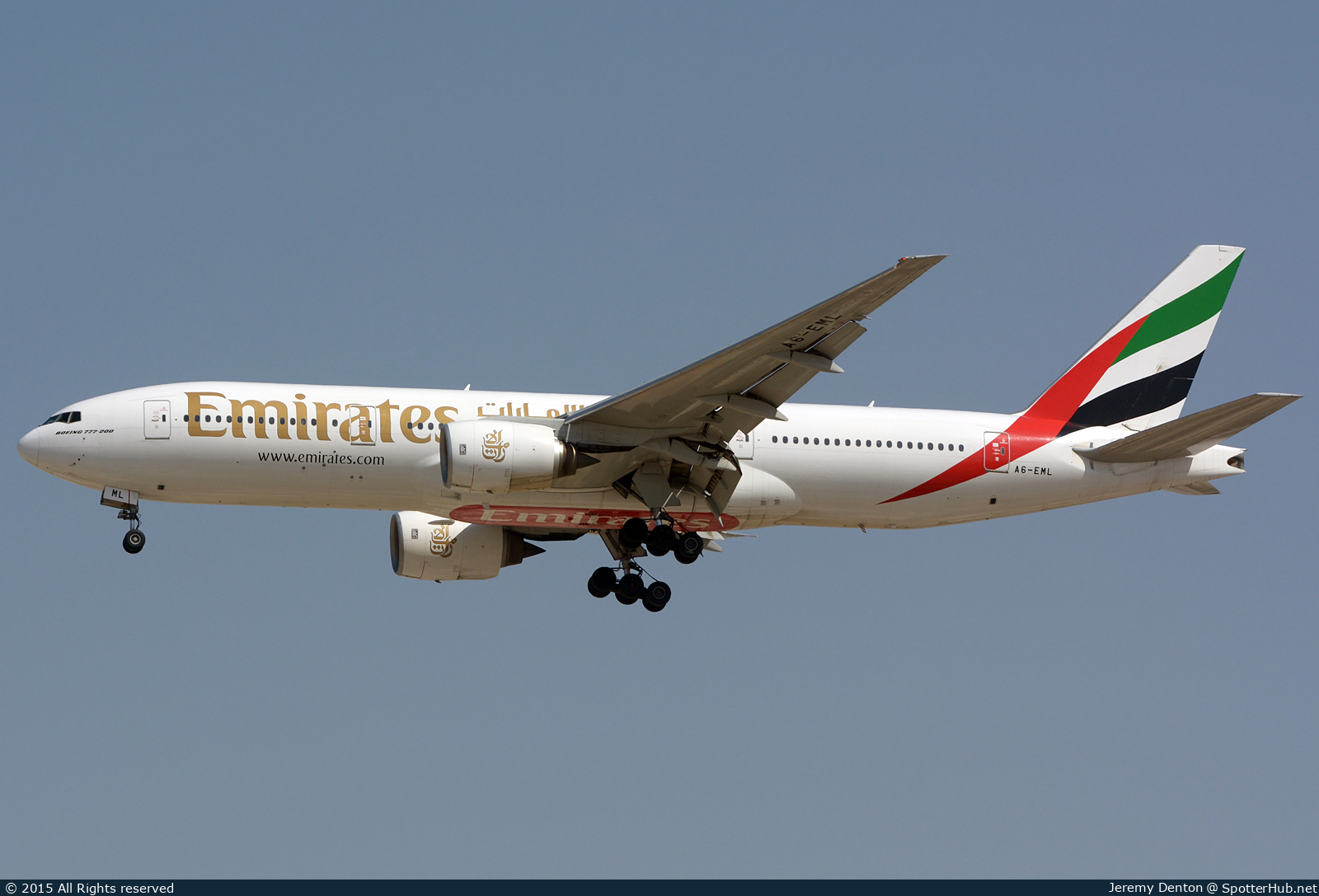 Photo of A6-EML - Boeing 777-21H(ER) operated by Emirates